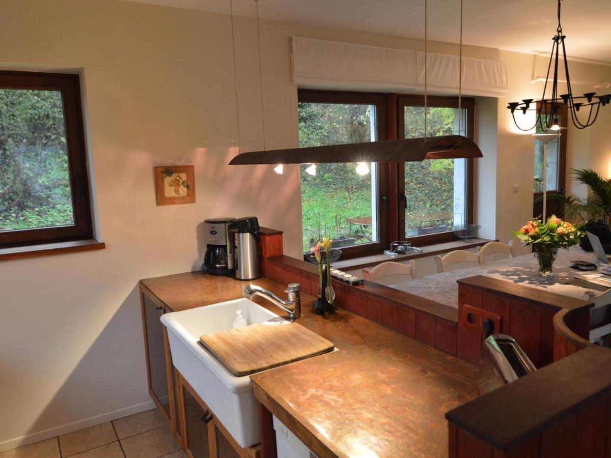 Quaint Holiday Home In Robechies Amid Meadows Chimay Exterior photo